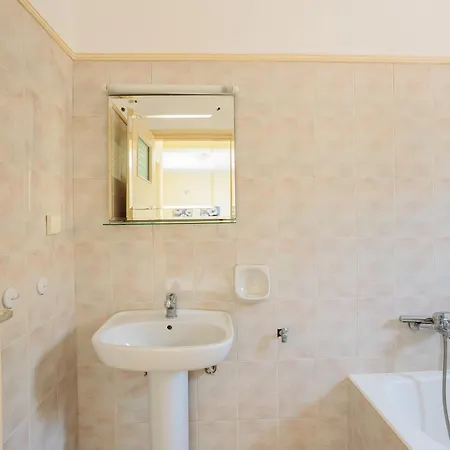 Apartment Seaview Getaway With Pool & Panoramic Views Verga Kalamata