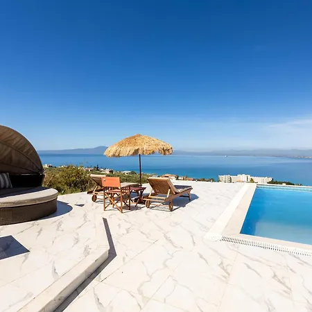 Seaview Getaway With Pool & Panoramic Views Verga Kalamata