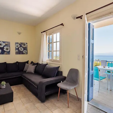 Seaview Getaway With Pool & Panoramic Views Appartement